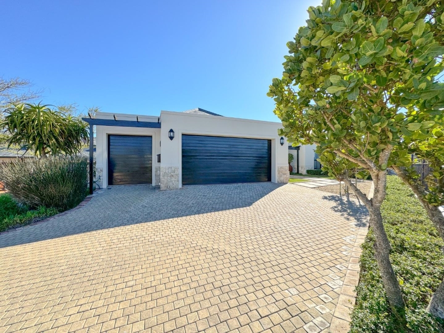 5 Bedroom Property for Sale in Atlantic Beach Golf Estate Western Cape